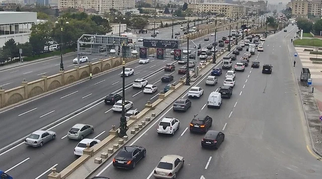 Bakının bu küçələrində tıxac var - SİYAHI