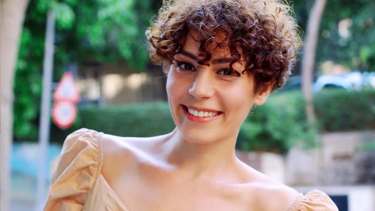 Məşhur aktrisaya böyük ŞOK - Sevgilisi bank hesabını boşaltdı