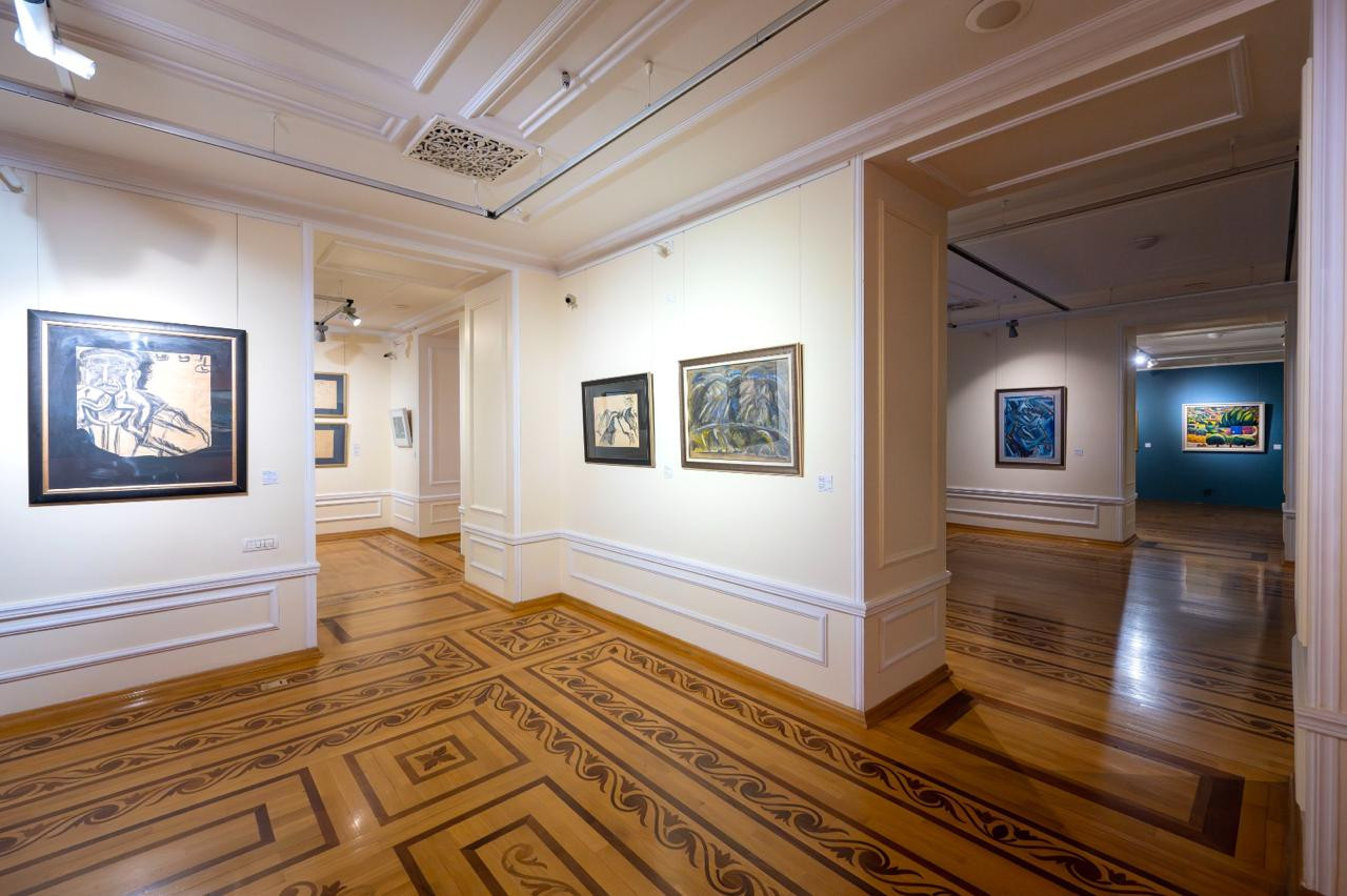 “Yarımçıq qalmış ömür” sərgisi açıldı - FOTOLAR