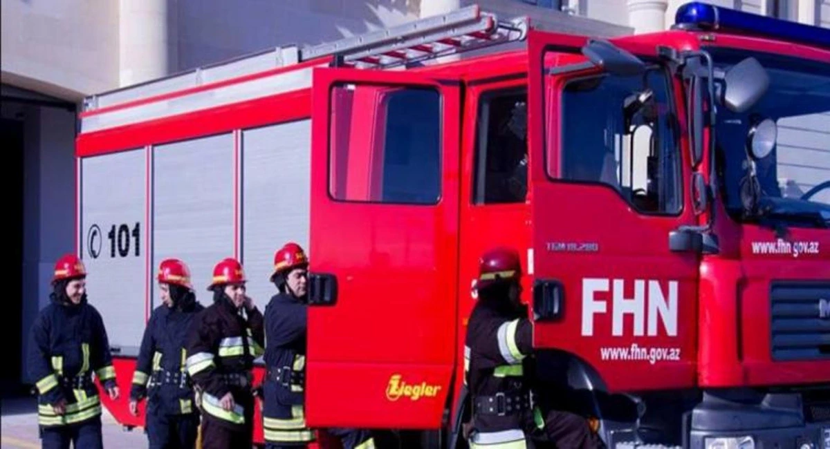 Sumqayıtda yaşayış binasında YANĞIN