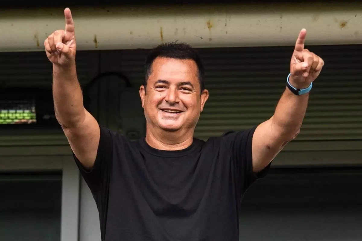 Acundan böyük sürpriz - Məşhur futbolçu \"Survivor\"a qatılacaq