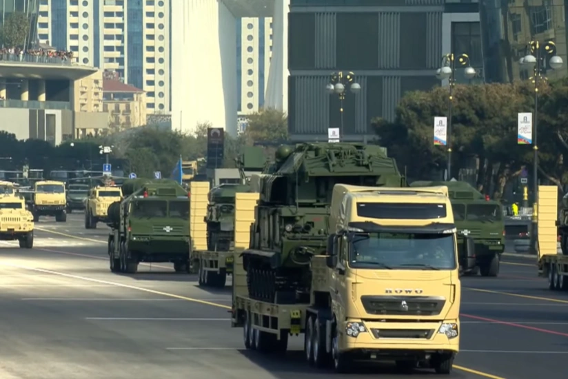 Bu hərbi texnikalar da paradda ilk dəfə nümayiş etdirildi