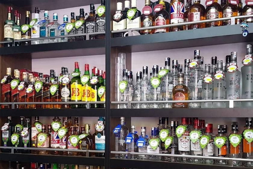 Bu alkoqollu içkidə UYĞUNSUZLUQ - Satışına qadağa qoyuldu