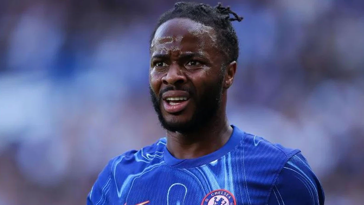 \"Çelsi\"də oğurluq şoku