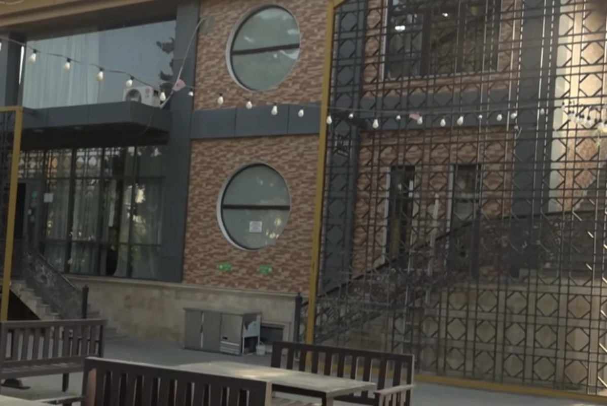 Bakıda məşhur restoranda baş verən hadisənin TƏFƏRRÜATI - VİDEO