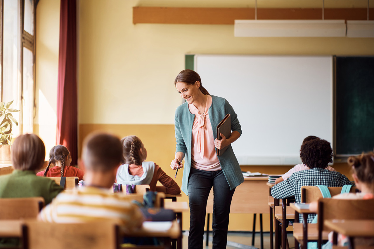 Azərbaycanda müəllimlərə maaşla bağlı ŞAD XƏBƏR