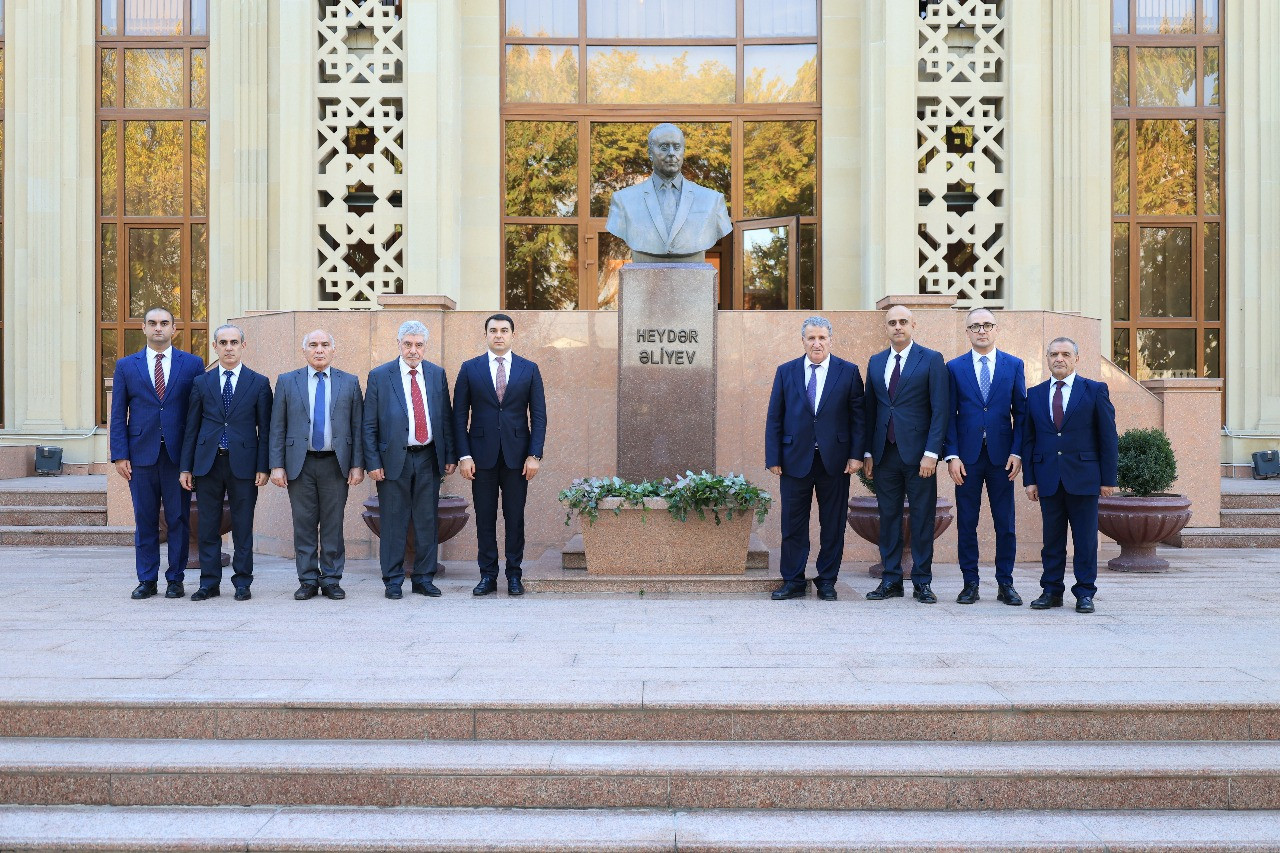 Daşkənddə Heydər Əliyevin abidəsi ziyarət edildi - Fotolar