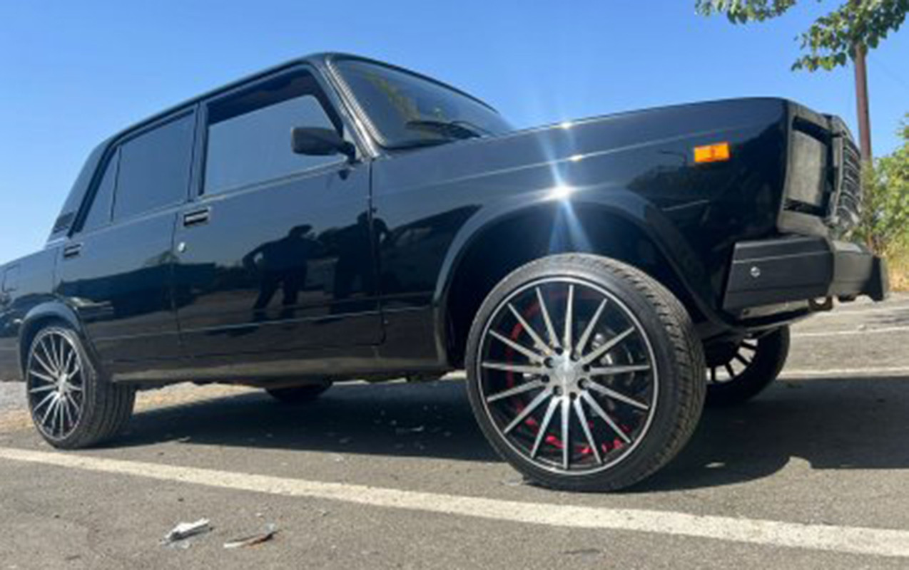 Məktəbli oğluna maşın verən ata həbs edildi