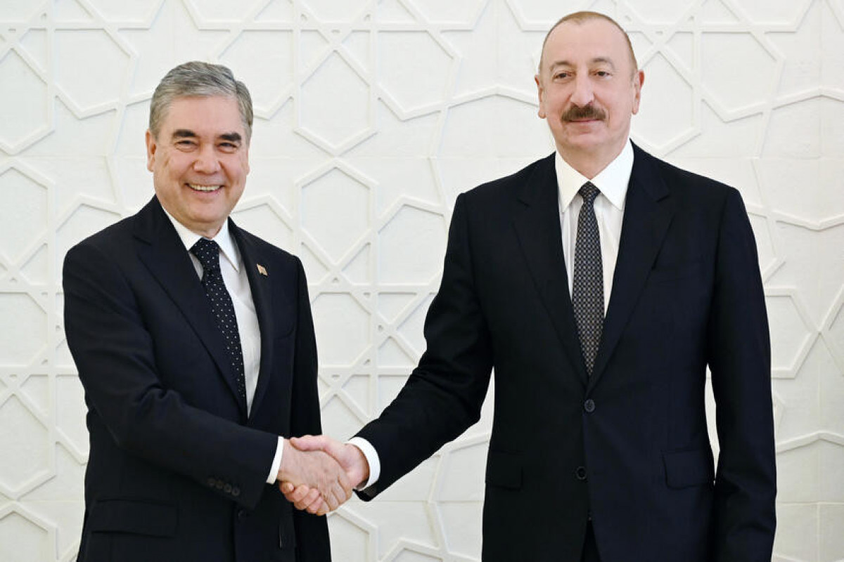 Qurbanqulu Berdiməhəmmədov İlham Əliyevi təbrik etdi