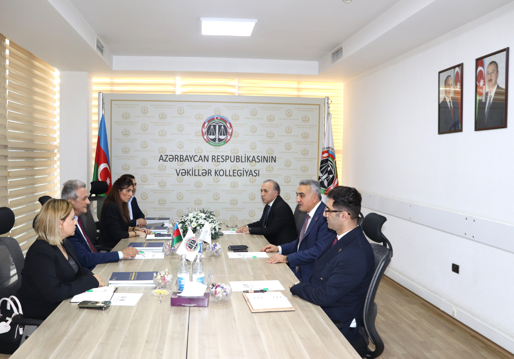 Vəkillər Kollegiyasının sədri görüş keçirdi - FOTOLAR