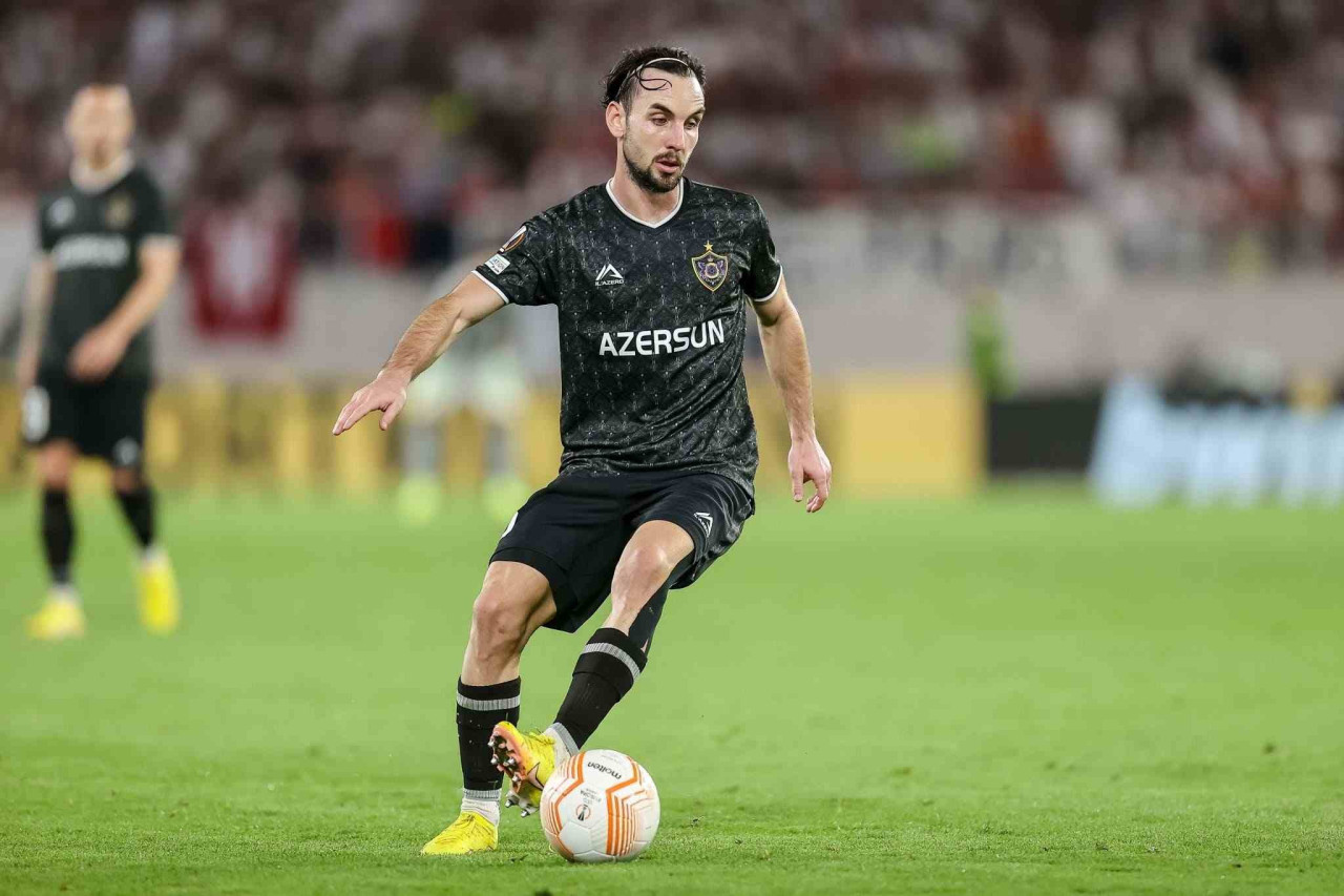 \"Qarabağ\"ın futbolçusu 2-ci dəfə ata oldu - FOTO