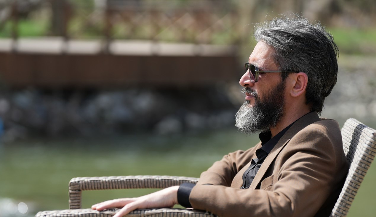 \"Bu, son statusumdur, həyatla vidalaşıram\" - Külli miqdarda borca düşən jurnalist