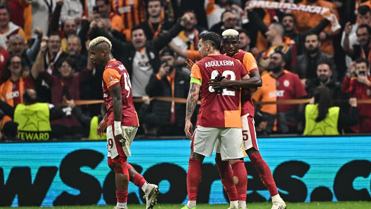 “Galatasaray” öz meydanında məğlub oldu
