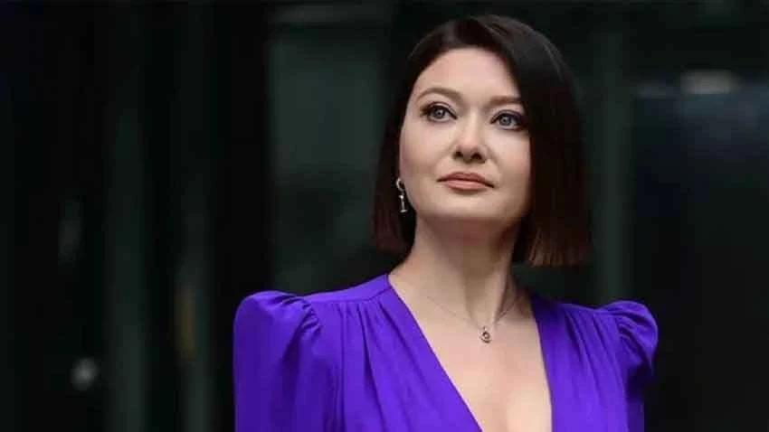 Nurgül Yeşilçay İstanbuldan getdi - FOTO
