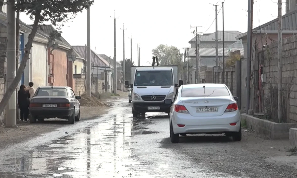 Məmmədli kənd sakinləri qrunt sularına çarə tapa bilmir - VİDEO