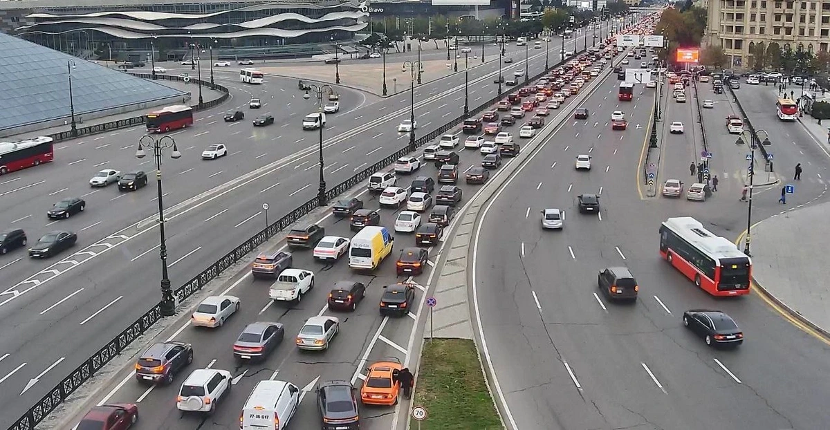 Bakının bu yollarında TIXAC var