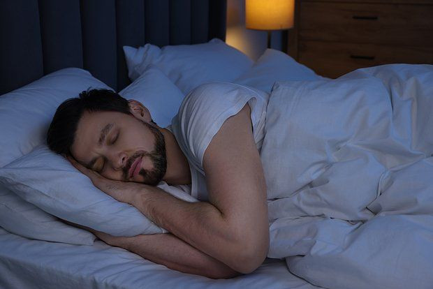 Bu cür yatmaq təhlükəlidir - Əllər uyuşur