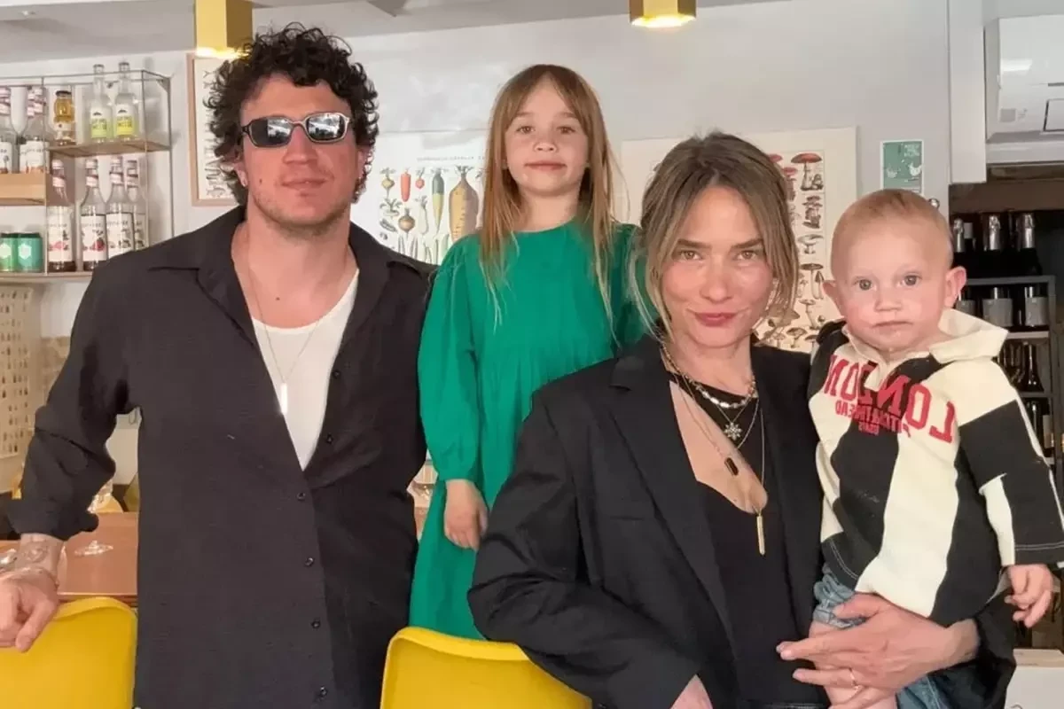 Məşhur türk cütlük Türkiyəni tərk etdi - FOTO