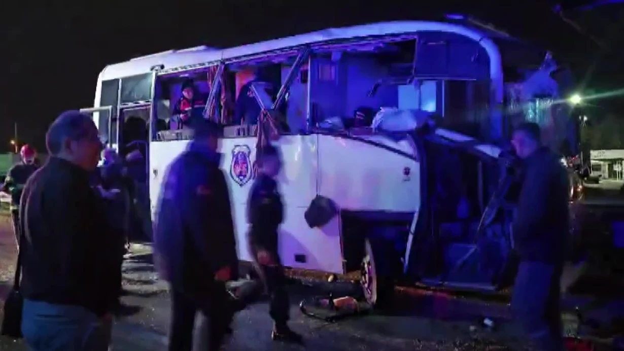 Türkiyədə ağır qəza - Çoxsaylı yaralı var