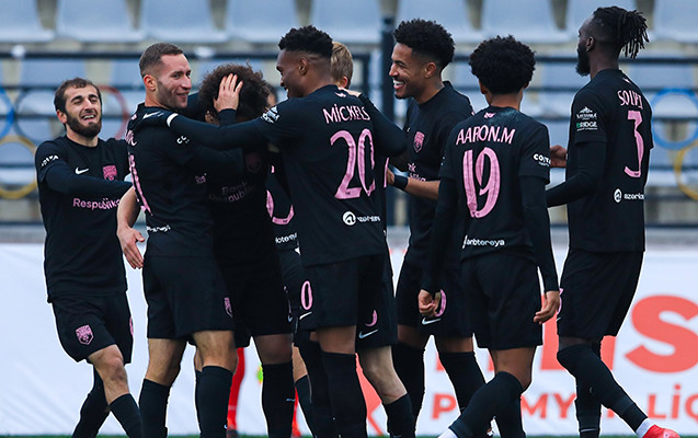 “Şamaxı” və “Sabah” 1/4 finalda