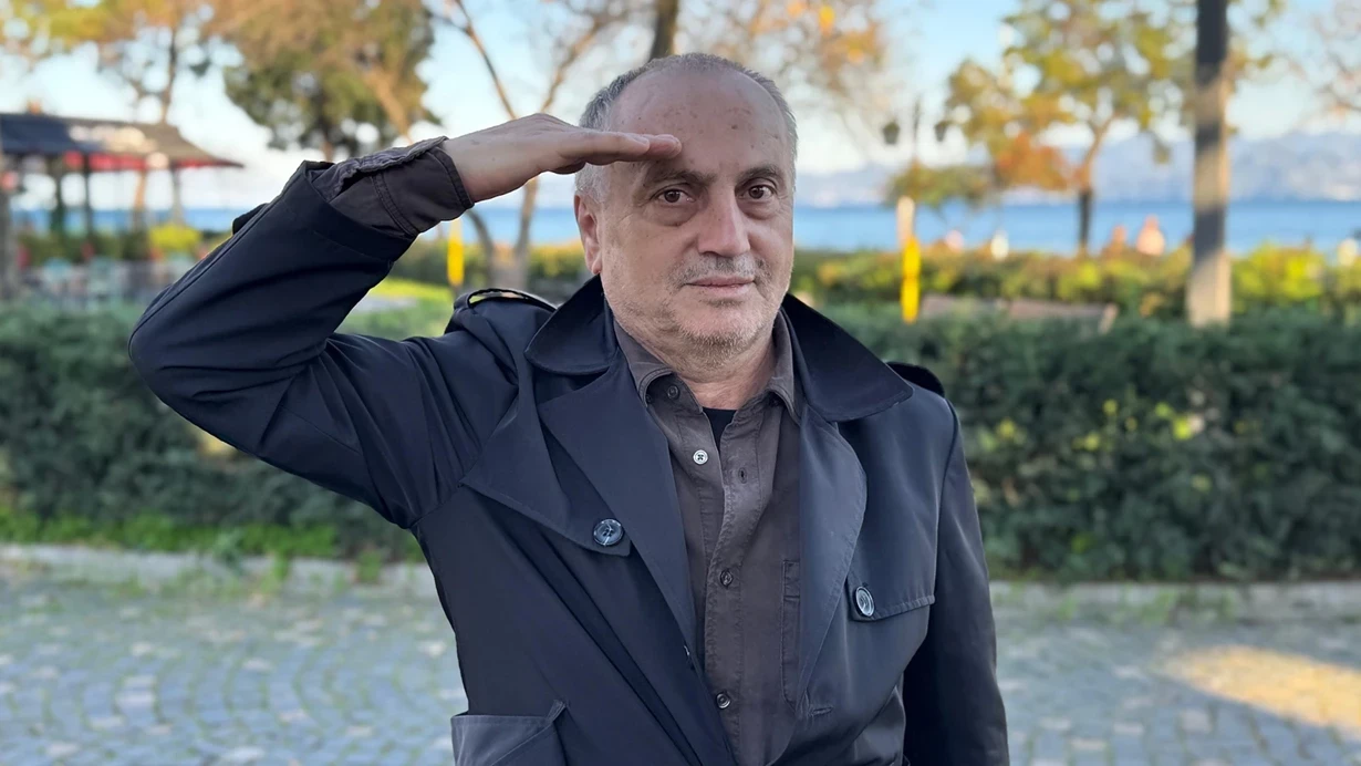 62 yaşında \"əsgərlik qaçağı\" olduğunu öyrəndi