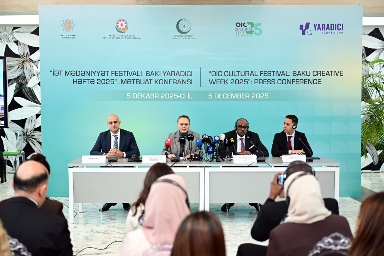 “İƏT Mədəniyyət Festivalı: Bakı Yaradıcı Həftə - 2025”ə həsr olunmuş mətbuat konfransı keçirilib - FOTOLAR