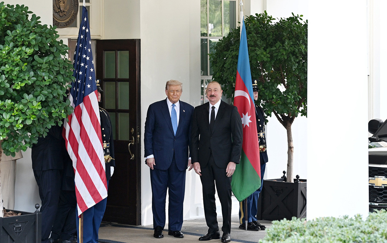 Tramp İlham Əliyevə təşəkkür etdi