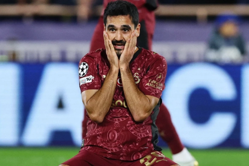 \"Qalatasaray\" səfərdə uduzdu - \"Liverpul\" qalib gəldi