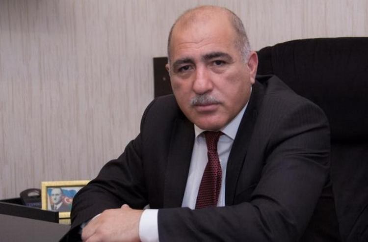 Pənah Hüseyn partiya sədrliyindən istefa verdi