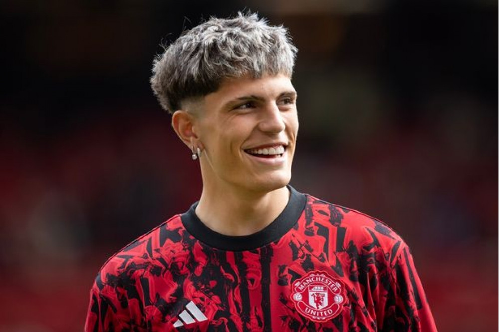 \"Çelsi\"in ulduzu özünə yeni sevgili tapıb uşağının anasını ATDI&nbsp;