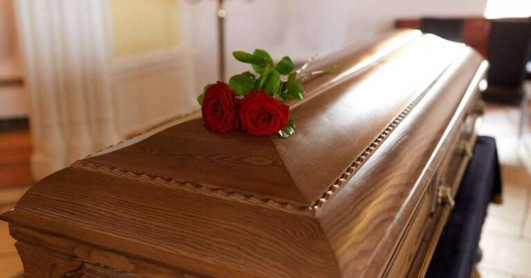 Məşhur əməkdar artist vəfat etdi - FOTO