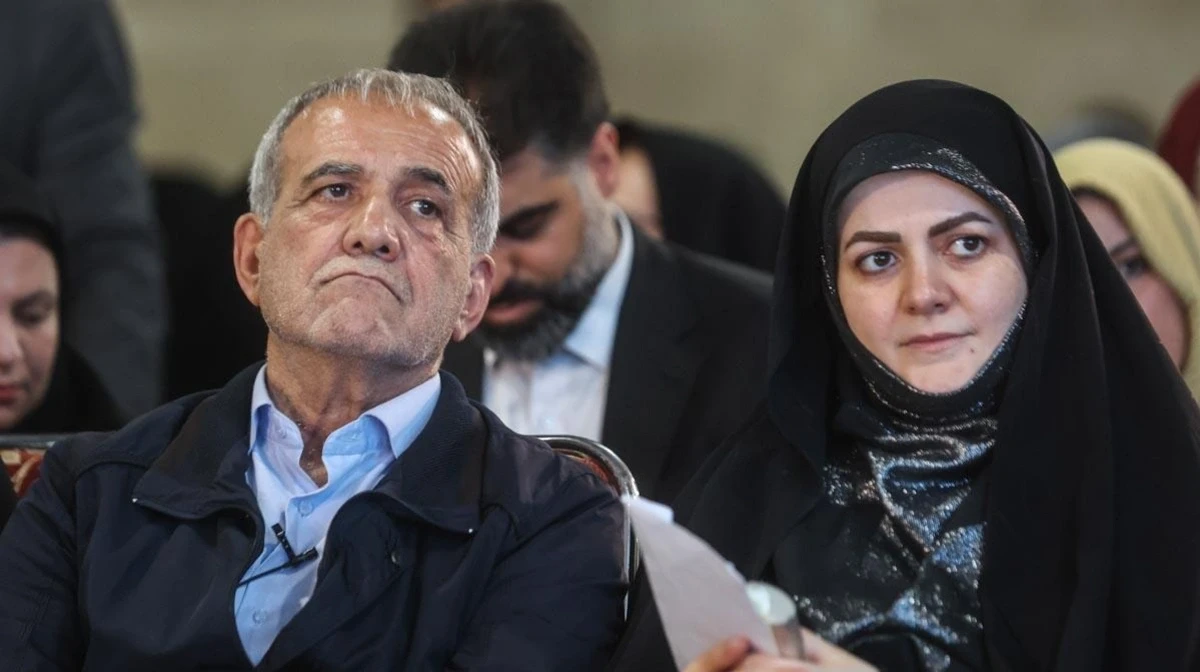 Pezeşkianın qızı Bakıda Azərbaycan dilində şeir söylədi - VİDEO