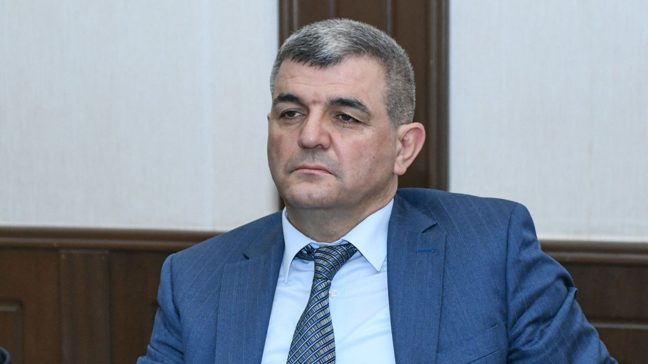 \"Bazar günü iş olsun\" - Deputatdan TƏKLİF