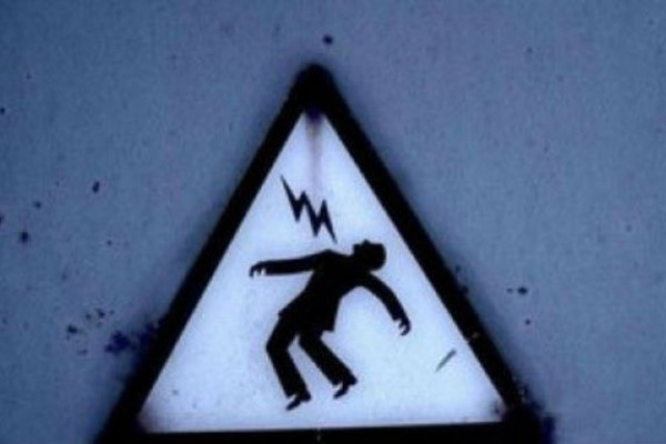 Bakıda əqli qüsurlu kişini \"tok\" vurdu