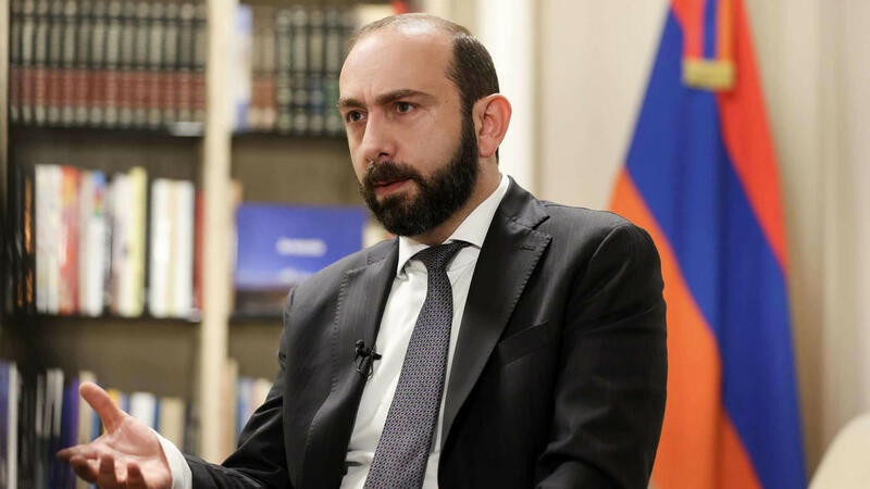 “Azərbaycan benzini almaq çox sərfəlidir” - Mirzoyan
