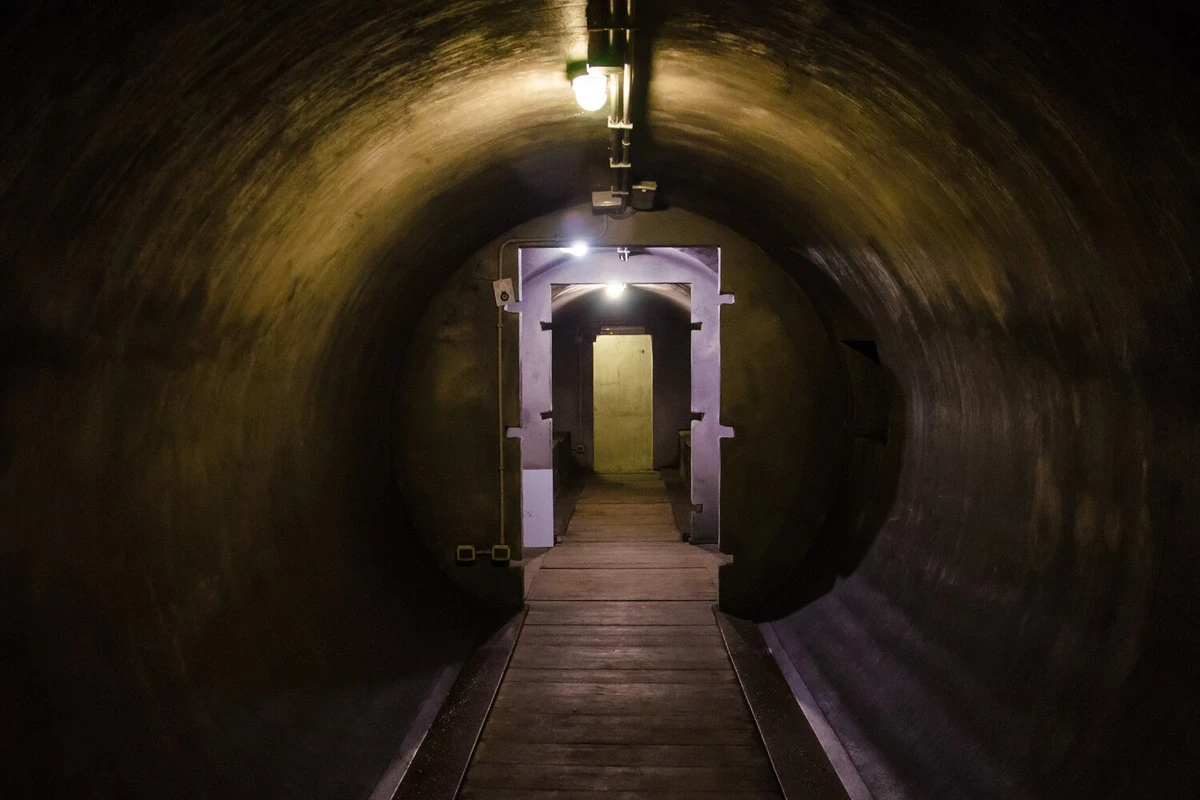 Bu ölkədə bomba sığınacağı tikilir