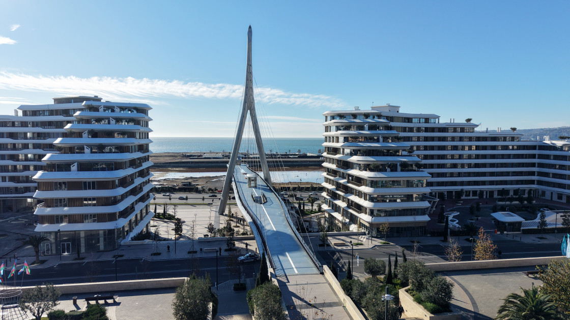 Prezident ailəsi ilə “Bakı Ağ Şəhər”də olub - FOTOLAR