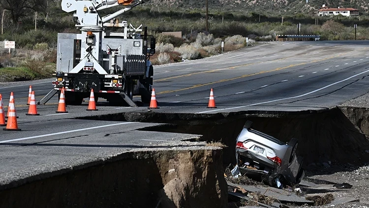 ABŞ-da fırtınalar çətin vəziyyət yaratdı - 700 uçuş ləğv olundu