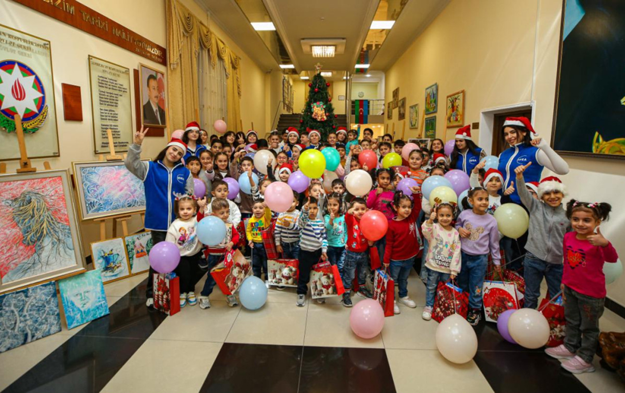 Leyla Əliyevanın təşəbbüsü ilə uşaq evlərində Yeni il tədbiri keçirildi - FOTOLAR