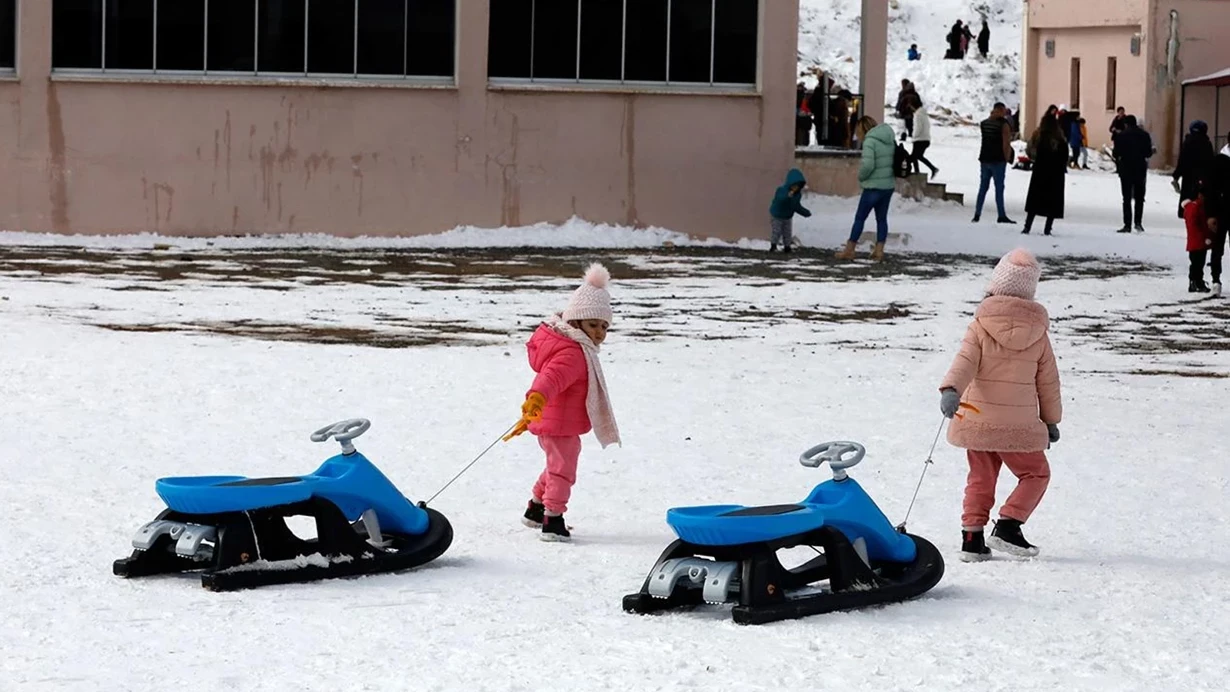 Türkiyədə güclü qar yağdı - Məktəblər bağlandı&nbsp;