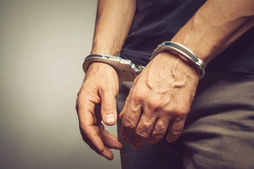 Telefonu oğurlayıb mobil tətbiqə müdaxilə edən şəxs saxlanıldı