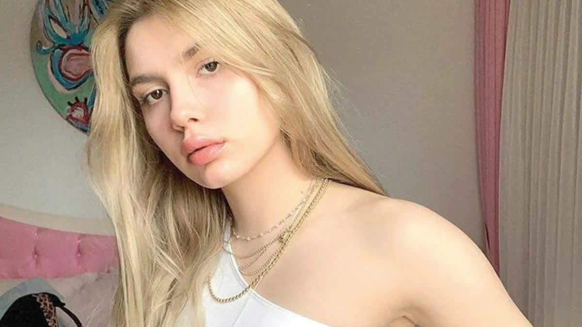 Türkiyəli müğənni Aleyna Tilki ilə bağlı şok xəbər