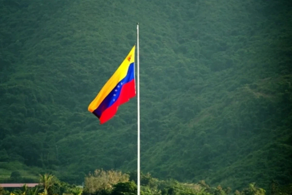 Venesuela çox sayda məhbusu azad edəcək