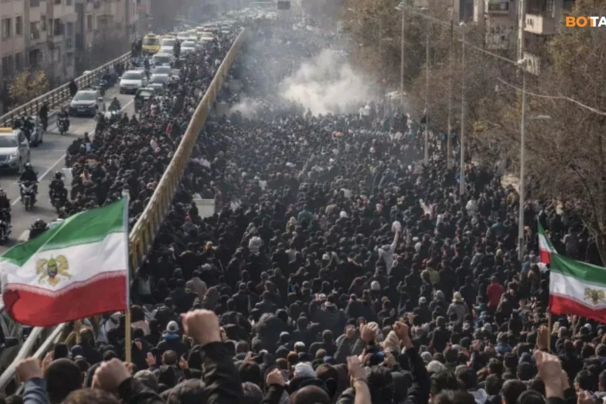 İranda etirazlarda ölənləri sayı durmadan artır - RƏQƏM