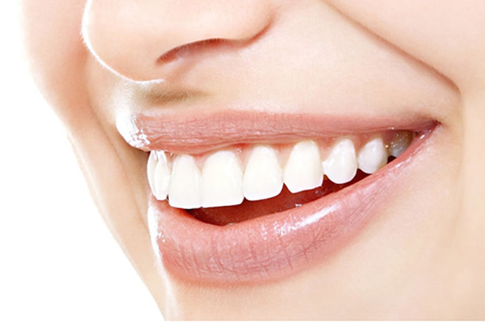 Dişlərin sağlam qalması üçün&nbsp;bunları edin