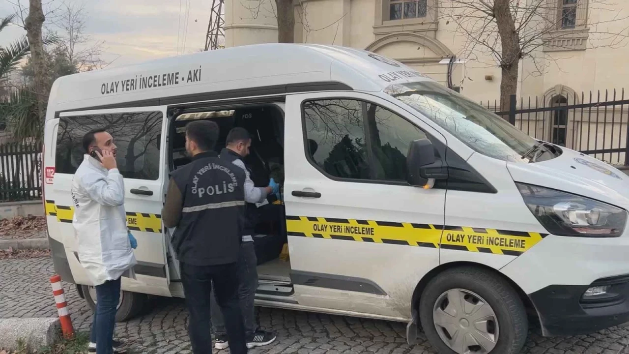 Cənazə zamanı dəhşətli hadisə - Anasının yasında qardaşını güllələdi