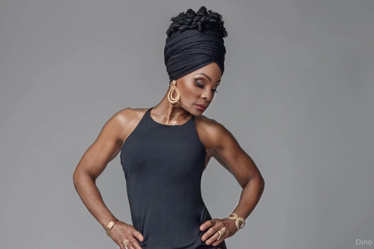 Yaşına görə xeyli cavan görünən 74 yaşlı qadın sirrini açıqladı