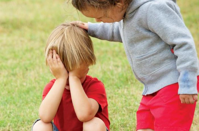 Emosional yetkinliyi olmayan valideynlə böyüdüyünüzün 5 əlaməti