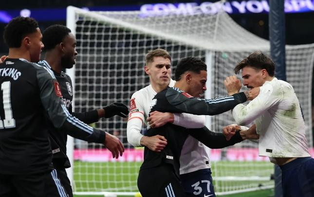 Matçda dava düşdü - 2 klub da cəzalandırıldı