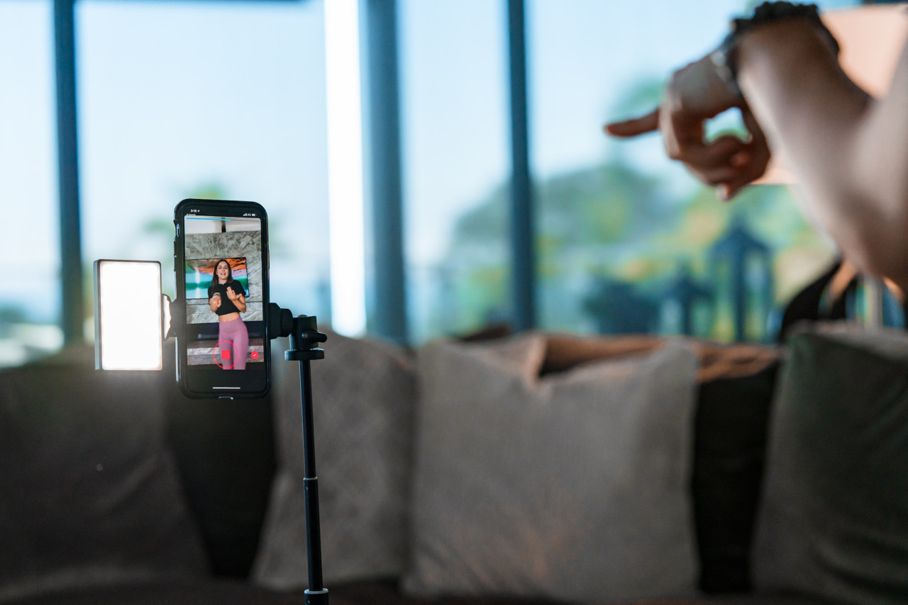 Mətbuat Şurasından sosial mediada təhqirlərlə bağlı ÇAĞIRIŞ